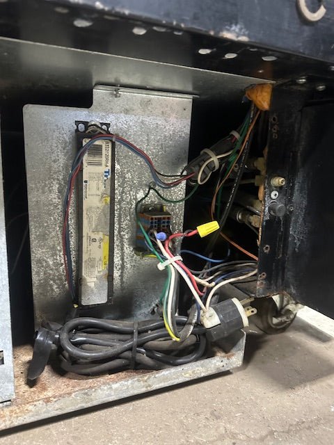 Structural Concepts MP48R Lighted Curved Glass Refrigerated Bakery Display Case