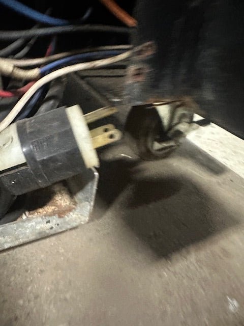 Structural Concepts MP48R Lighted Curved Glass Refrigerated Bakery Display Case