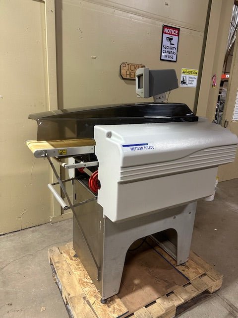 Mettler Toledo Solo 0645 Meat Wrapping Machine with Touch Monitor
