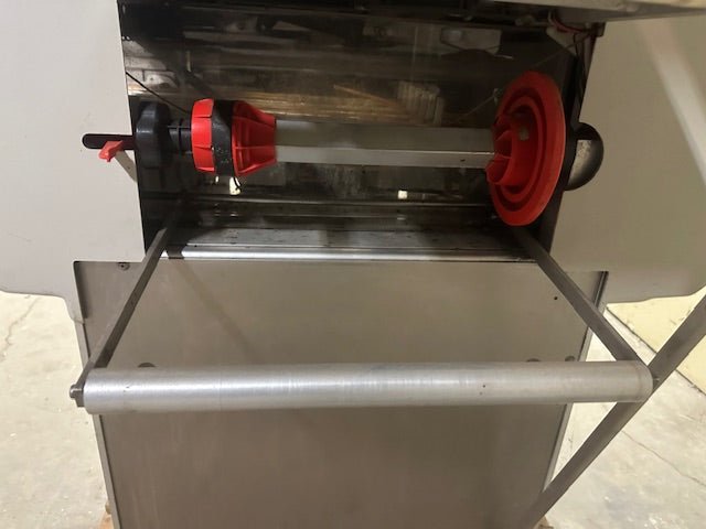 Mettler Toledo Solo 0645 Meat Wrapping Machine with Touch Monitor