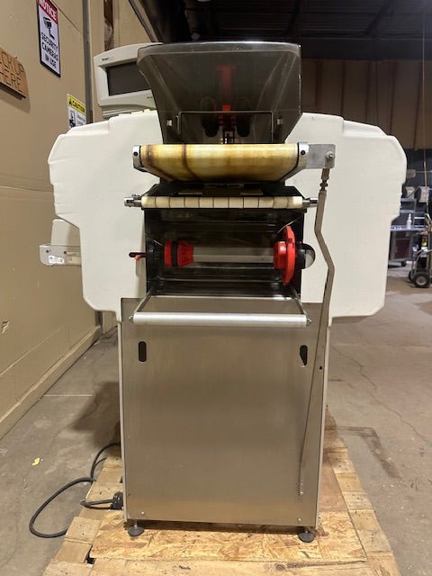 Mettler Toledo Solo 0645 Meat Wrapping Machine with Touch Monitor