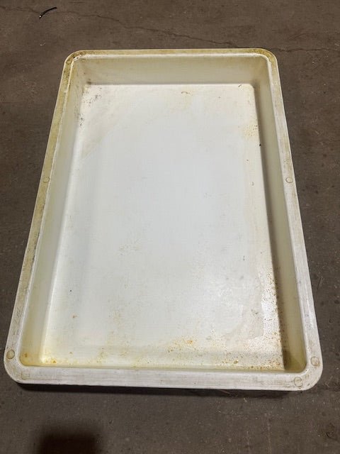 Winco PL-3 Stackable Pizza Dough Proofing Pans Lot of 20