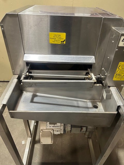 Belshaw Adamatic TG-50 Electric Conveyor Donut Glazer Glazing Table