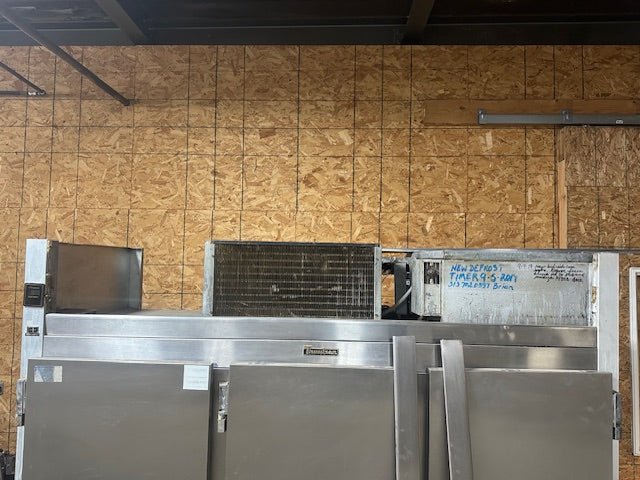 Traulsen G31011 Three Door Commercial Reach-In Refrigerator Cooler Special