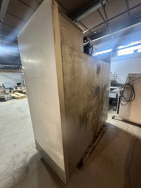 Traulsen G31011 Three Door Commercial Reach-In Refrigerator Cooler Special