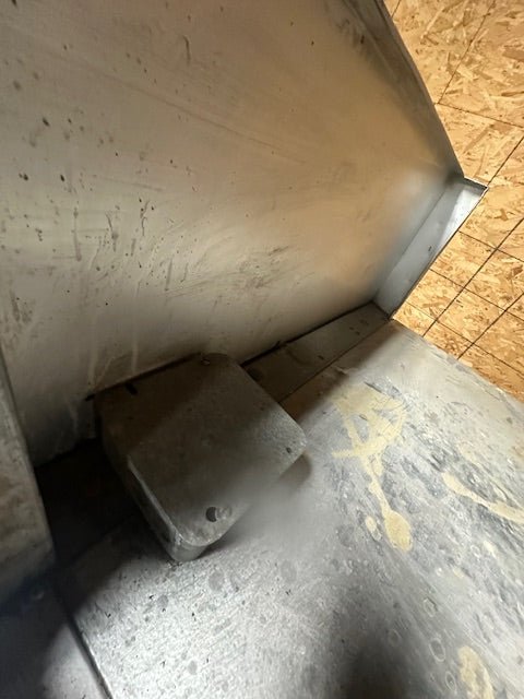 Traulsen G31011 Three Door Commercial Reach-In Refrigerator Cooler Special