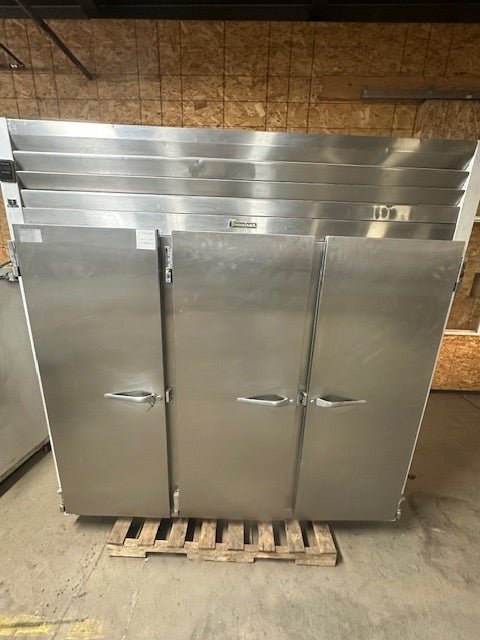 Traulsen G31011 Three Door Commercial Reach-In Refrigerator Cooler Special