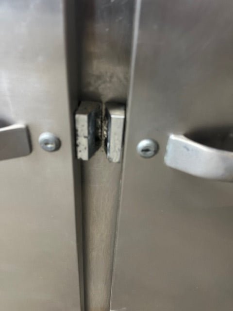 Traulsen G31011 Three Door Commercial Reach-In Refrigerator Cooler Special