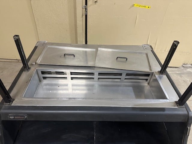 Structural Concepts Q2447 B Refrigerated Lighted Display Commercial Merchandiser