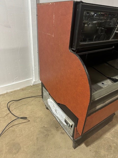 Structural Concepts SB 2770 Dual Zone Lighted Refrigerated Display Merchandiser Case