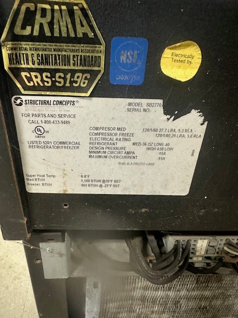 Structural Concepts SB 2770 Dual Zone Lighted Refrigerated Display Merchandiser Case