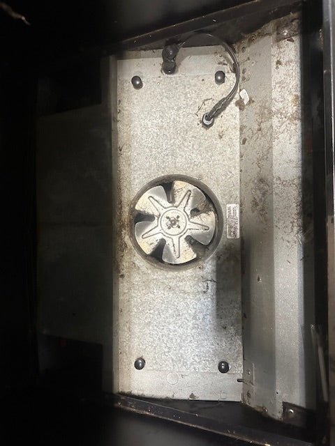 Structural Concepts SB 2770 Triple Zone Lighted Refrigerated Merchandiser