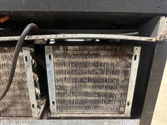 Structural Concepts SB 2770 Triple Zone Lighted Refrigerated Merchandiser